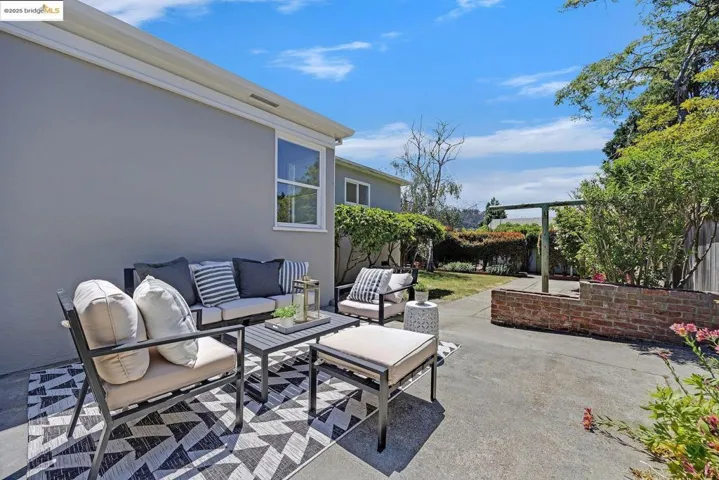 317 Victoria Street, El Cerrito, California 94530