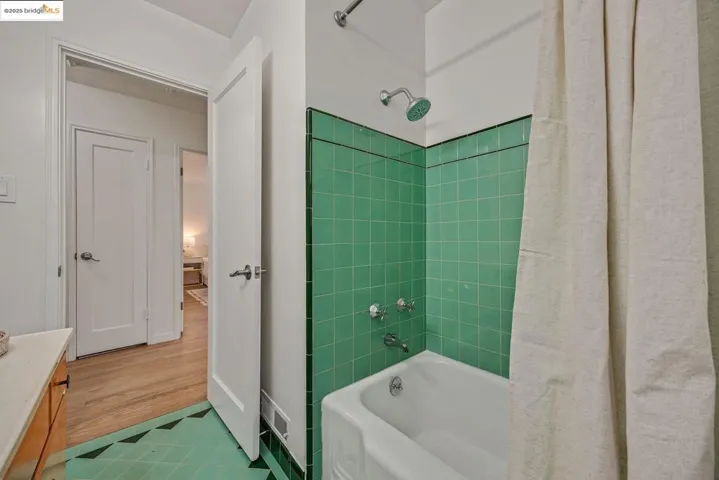 317 Victoria Street, El Cerrito, California 94530