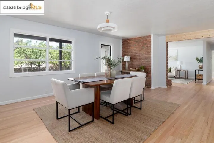 7766 Mirabel Rd, Forestville, California 95436