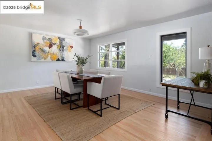 7766 Mirabel Rd, Forestville, California 95436