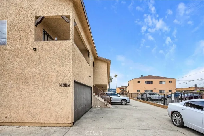 14906 Lemoli Avenue, Gardena, California 90249