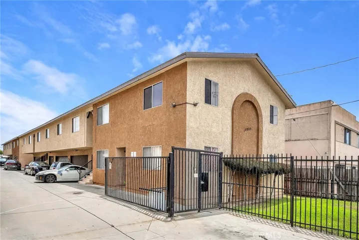 14906 Lemoli Avenue, Gardena, California 90249