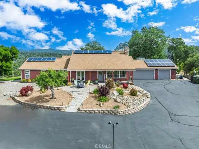 47527 Miami Highlands Drive, Oakhurst, California 93644
