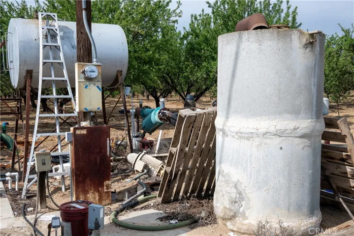 5702 Highway 145, Madera, California 93637