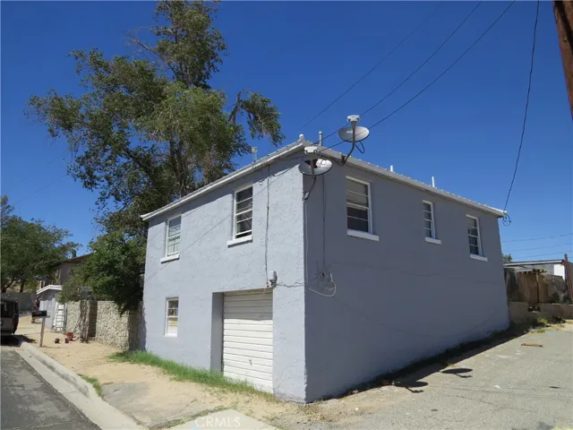 16726 Forrest Avenue, Victorville, California 92395