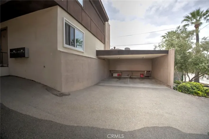 2463 Montrose Avenue, Montrose, California 91020