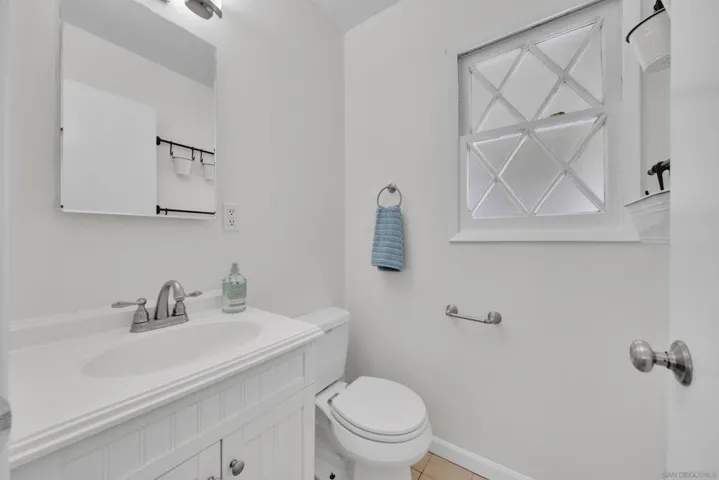 4988 Rebel Rd, San Diego, California 92117