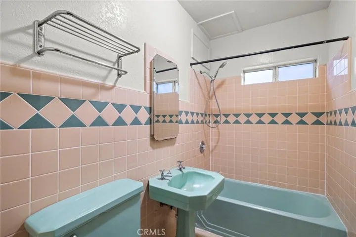 1 br bath