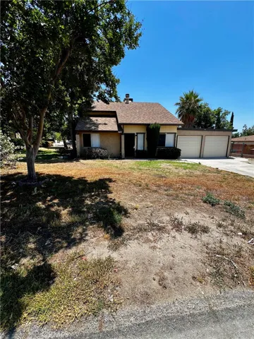 1744 Capri Avenue, Redlands, California 92359