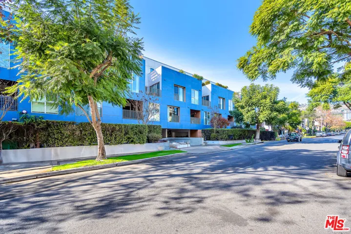 855 N Croft Avenue 309, Los Angeles, California 90069