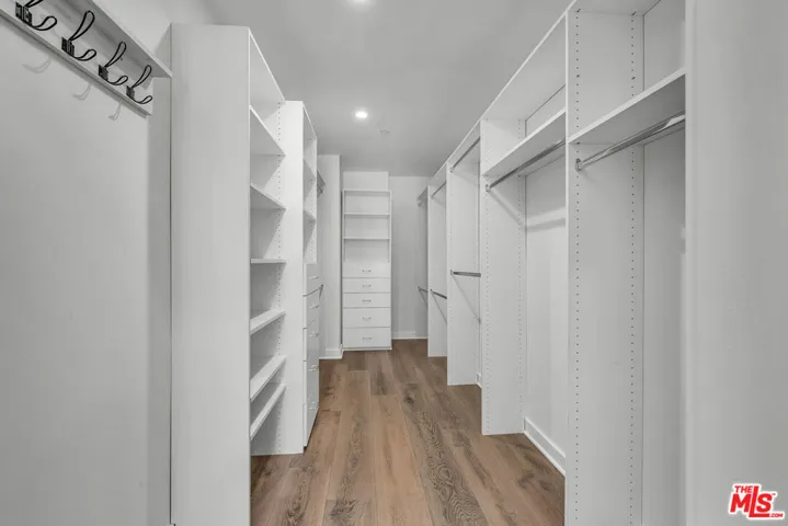 855 N Croft Avenue 309, Los Angeles, California 90069