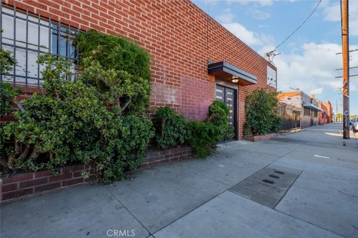 12010 Vose Street, North Hollywood, California 91605