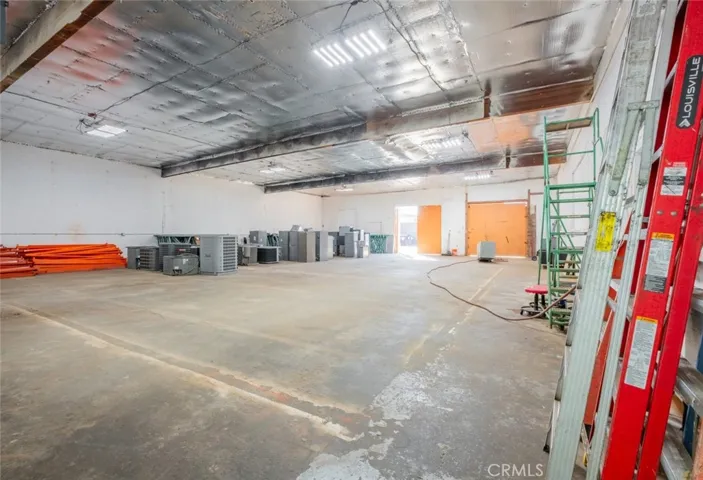 12010 Vose Street, North Hollywood, California 91605