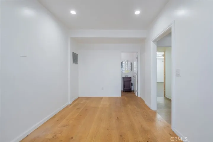 12010 Vose Street, North Hollywood, California 91605