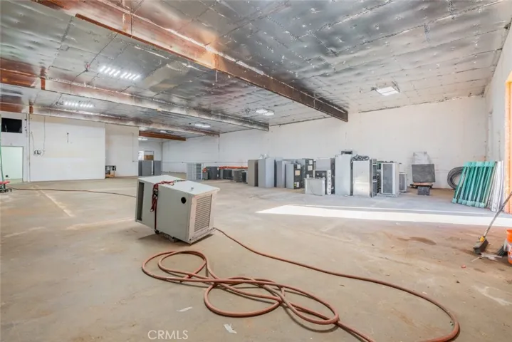 12010 Vose Street, North Hollywood, California 91605