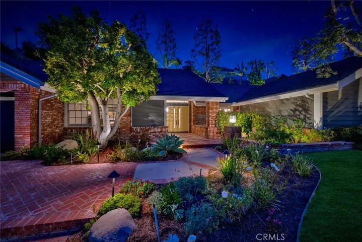 1821 Overview Circle, North Tustin, California 92705