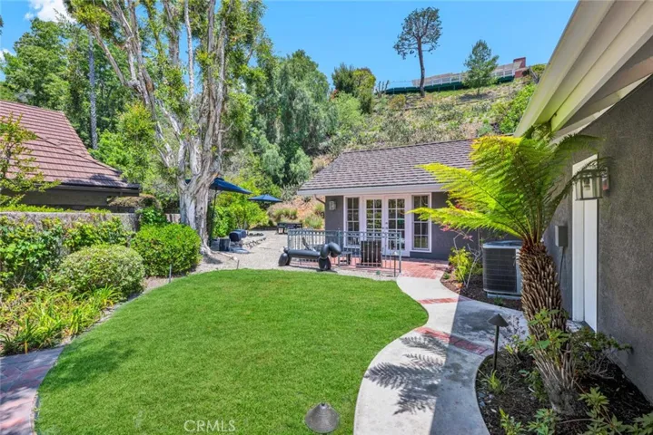 1821 Overview Circle, North Tustin, California 92705