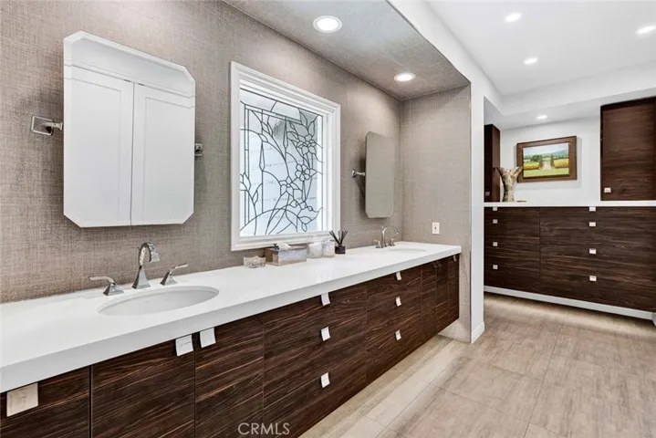 1821 Overview Circle, North Tustin, California 92705