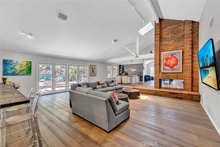 1821 Overview Circle, North Tustin, California 92705
