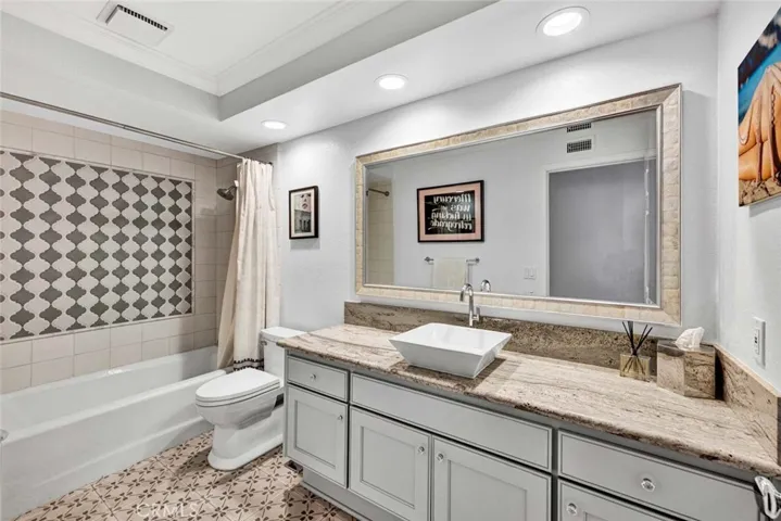 1821 Overview Circle, North Tustin, California 92705