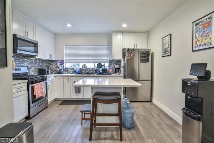 6060 La Prada Street, Los Angeles, California 90042