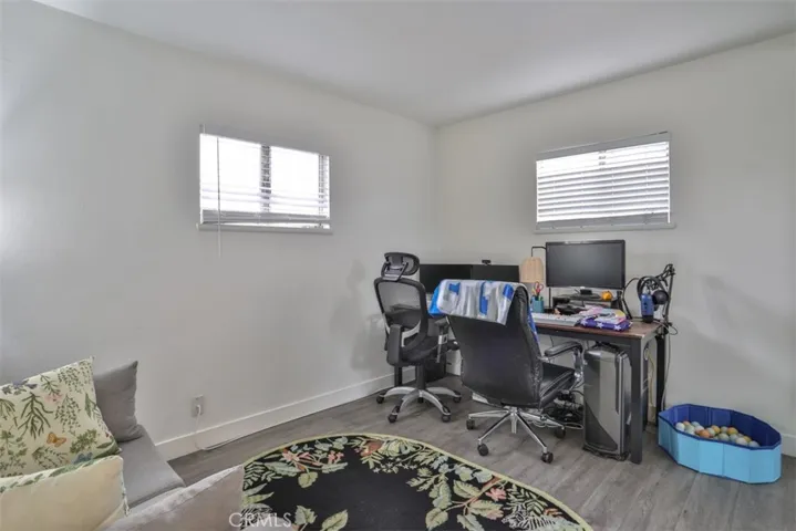 6060 La Prada Street, Los Angeles, California 90042