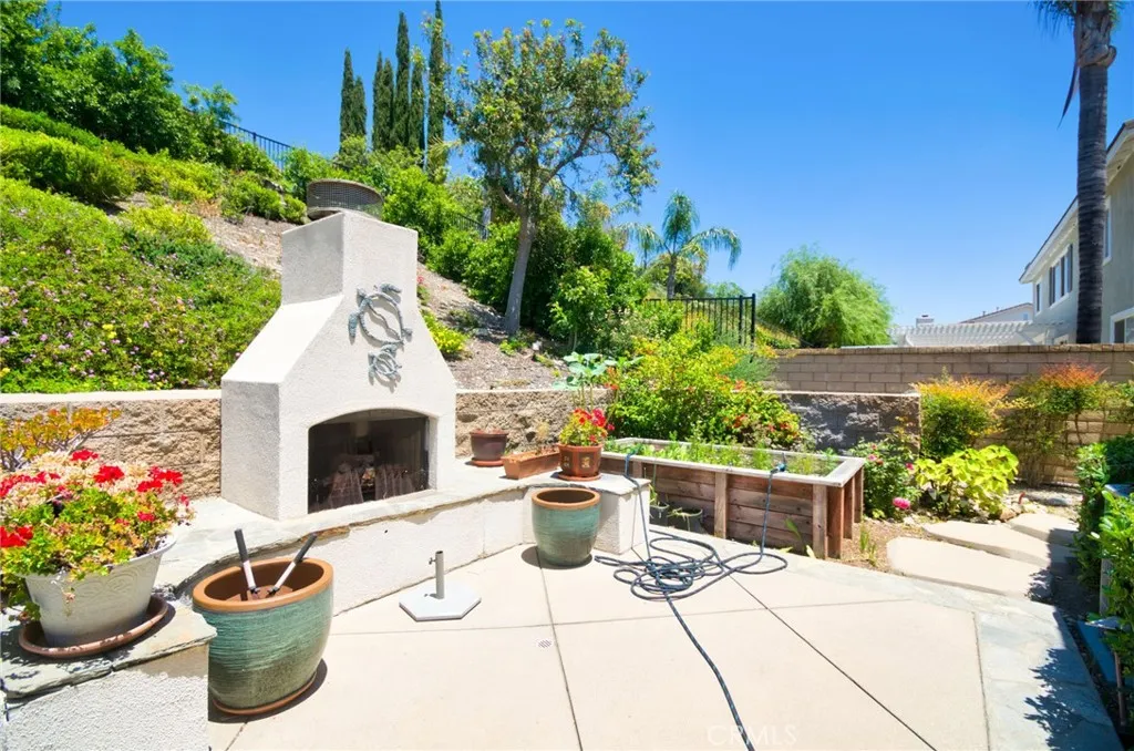 12430 Split Rein Drive, Rancho Cucamonga, California 91739 home-pic-6