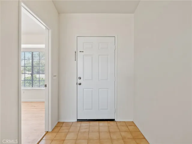 15464 Erie Road, Apple Valley, California 92307