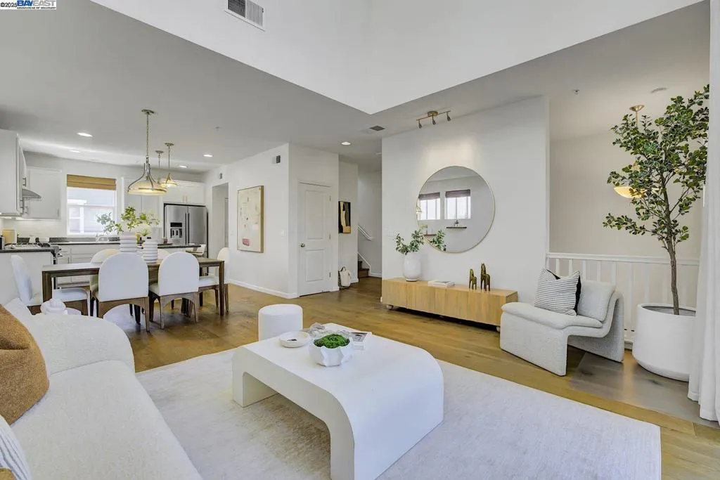 4310 Providence Ter, Fremont, California 94538 home-pic-3