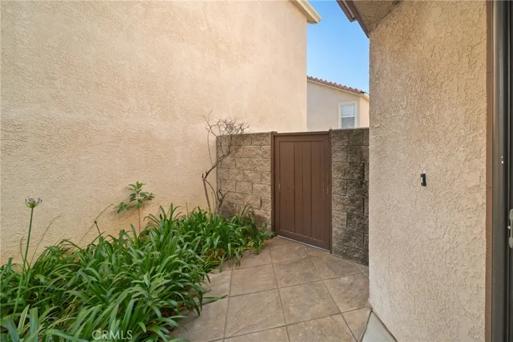 594 Yarrow Drive, Simi Valley, California 93065