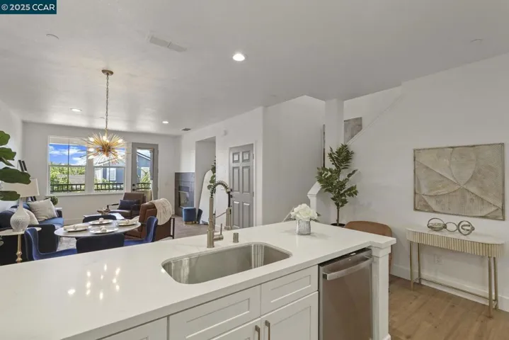 2575 Edgewater Drive, Santa Rosa, California 95407-4588