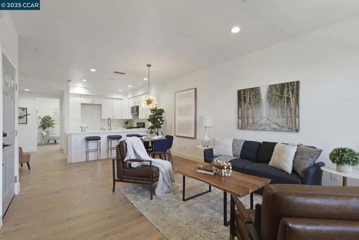 2575 Edgewater Drive, Santa Rosa, California 95407-4588