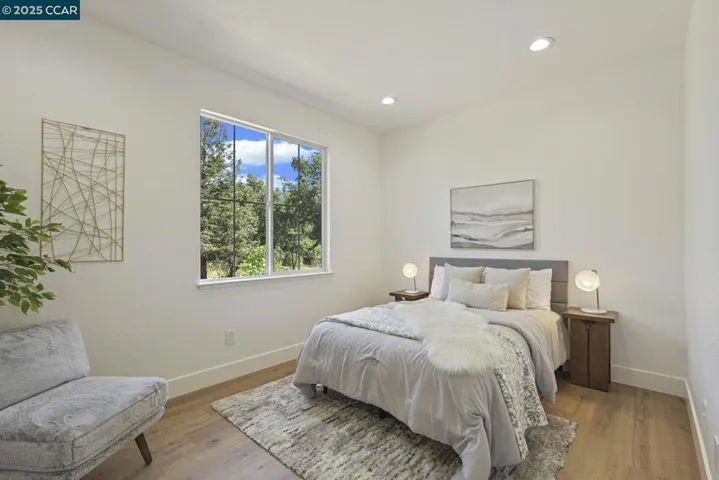 2575 Edgewater Drive, Santa Rosa, California 95407-4588