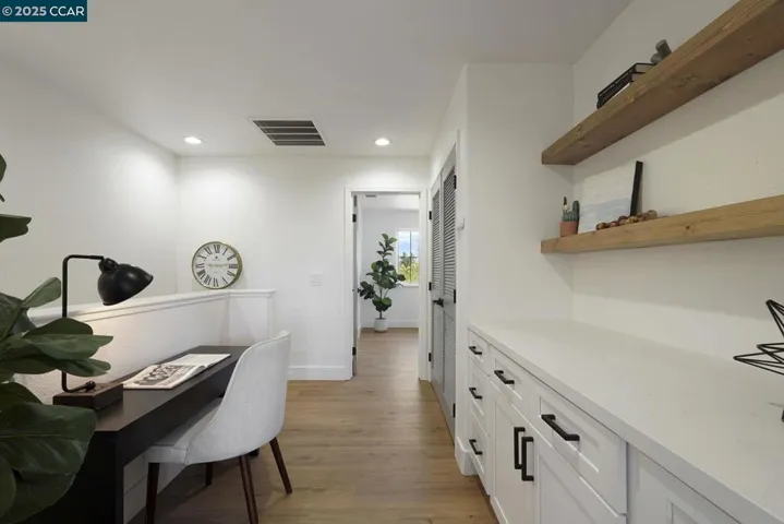 2575 Edgewater Drive, Santa Rosa, California 95407-4588