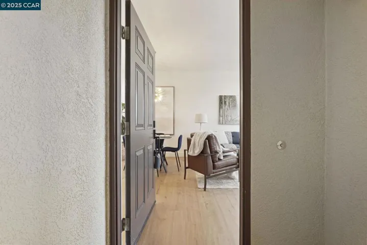 2575 Edgewater Drive, Santa Rosa, California 95407-4588