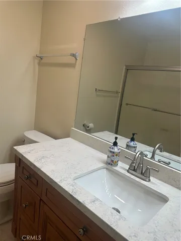 New bathroom sink with quartz vanity