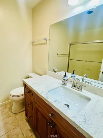 Upstairs Full Bath