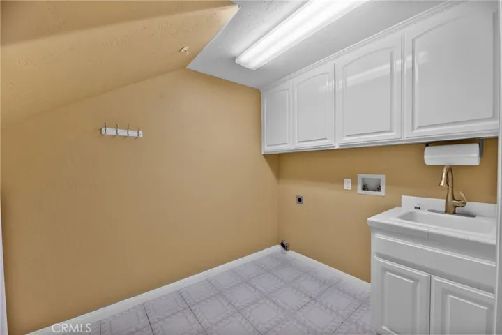 3520 Canonita Drive, Fallbrook, California 92028