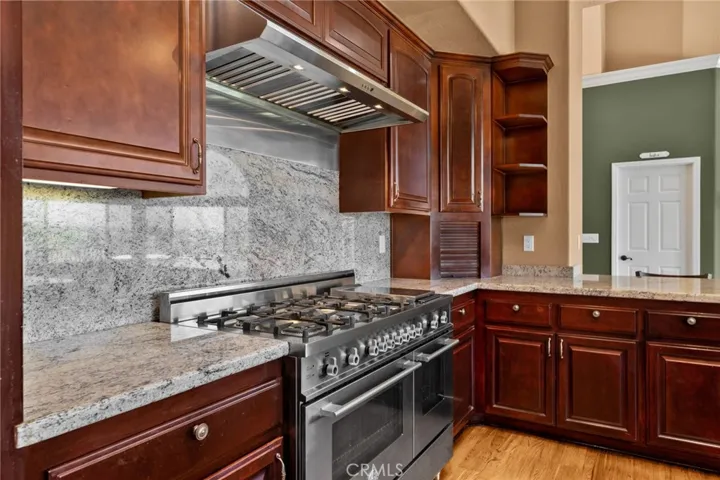 3520 Canonita Drive, Fallbrook, California 92028