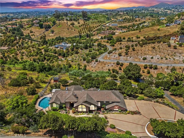3520 Canonita Drive, Fallbrook, California 92028