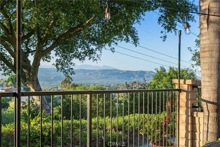 6000 E Ladera Lane, Anaheim Hills, California 92807