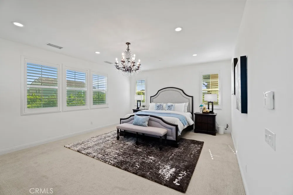 117 Cruiser, Irvine, California 92618 home-pic-32