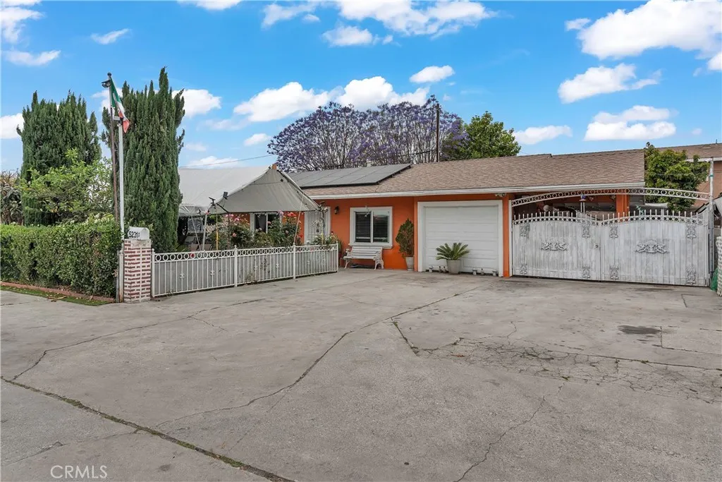 5231 Clara Street, Cudahy, California 90201 home-pic-0