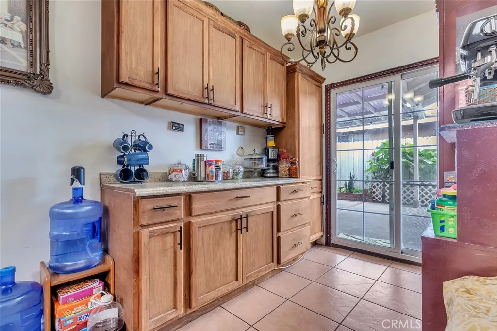 5231 Clara Street, Cudahy, California 90201 home-pic-6