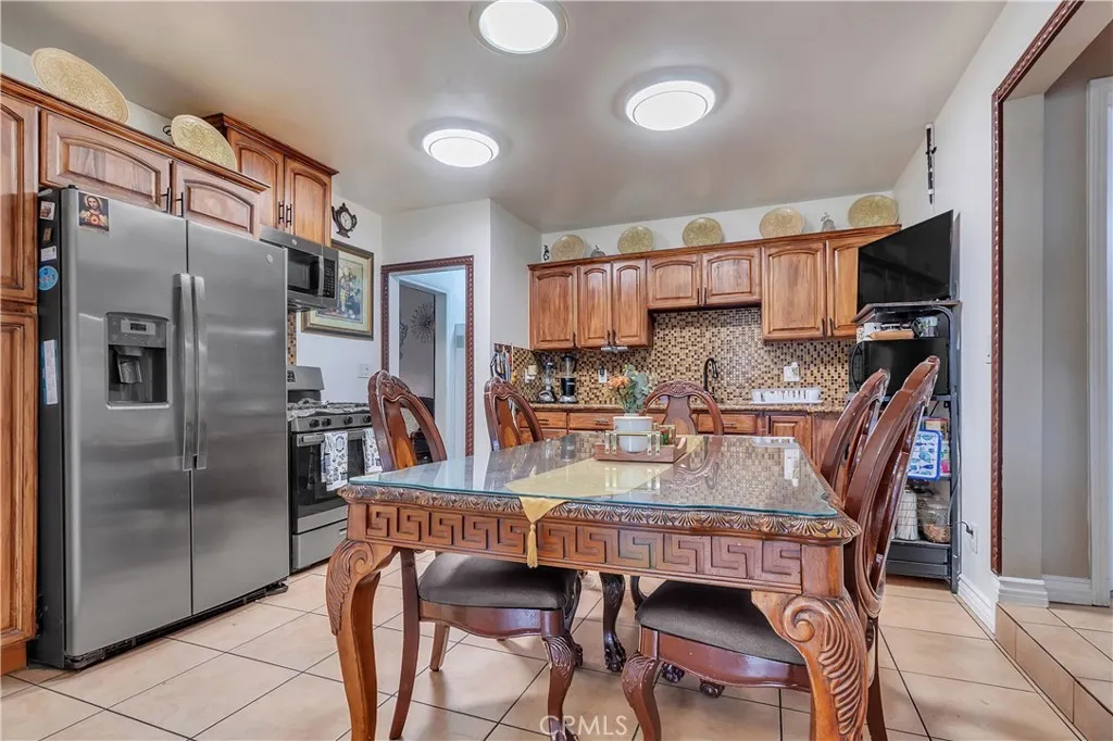 5231 Clara Street, Cudahy, California 90201 home-pic-7