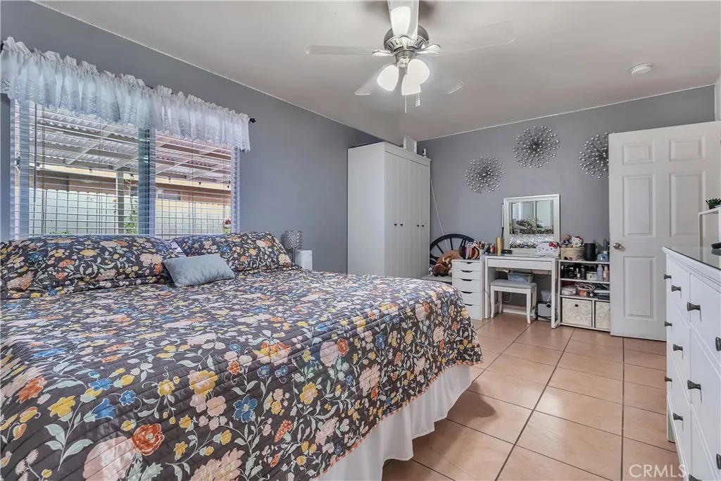 5231 Clara Street, Cudahy, California 90201 home-pic-11