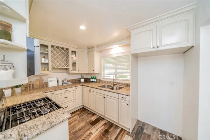424 E Rialto Avenue, Rialto, California 92376