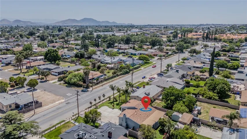 424 E Rialto Avenue, Rialto, California 92376