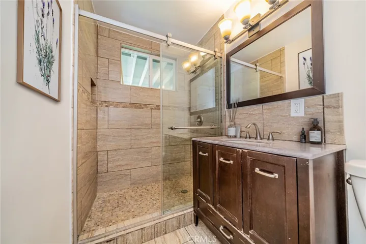 424 E Rialto Avenue, Rialto, California 92376