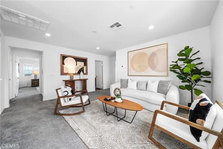 16725 Petrus Lane, Fontana, California 92336